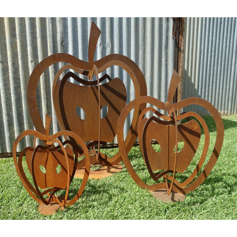 3d Apples (3 sizes available) Metal Garden Art-Old n Dazed