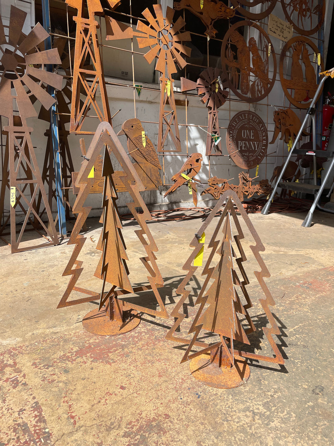 Christmas Tree Metal Garden Art-Old n Dazed