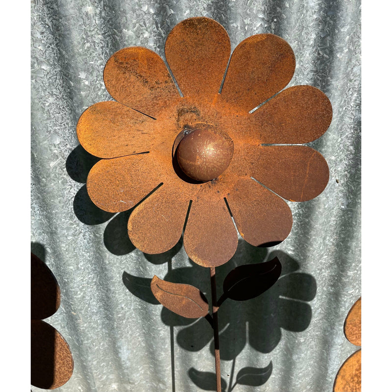 Daisy Flower 1000mm tall Metal Garden Art-Old n Dazed