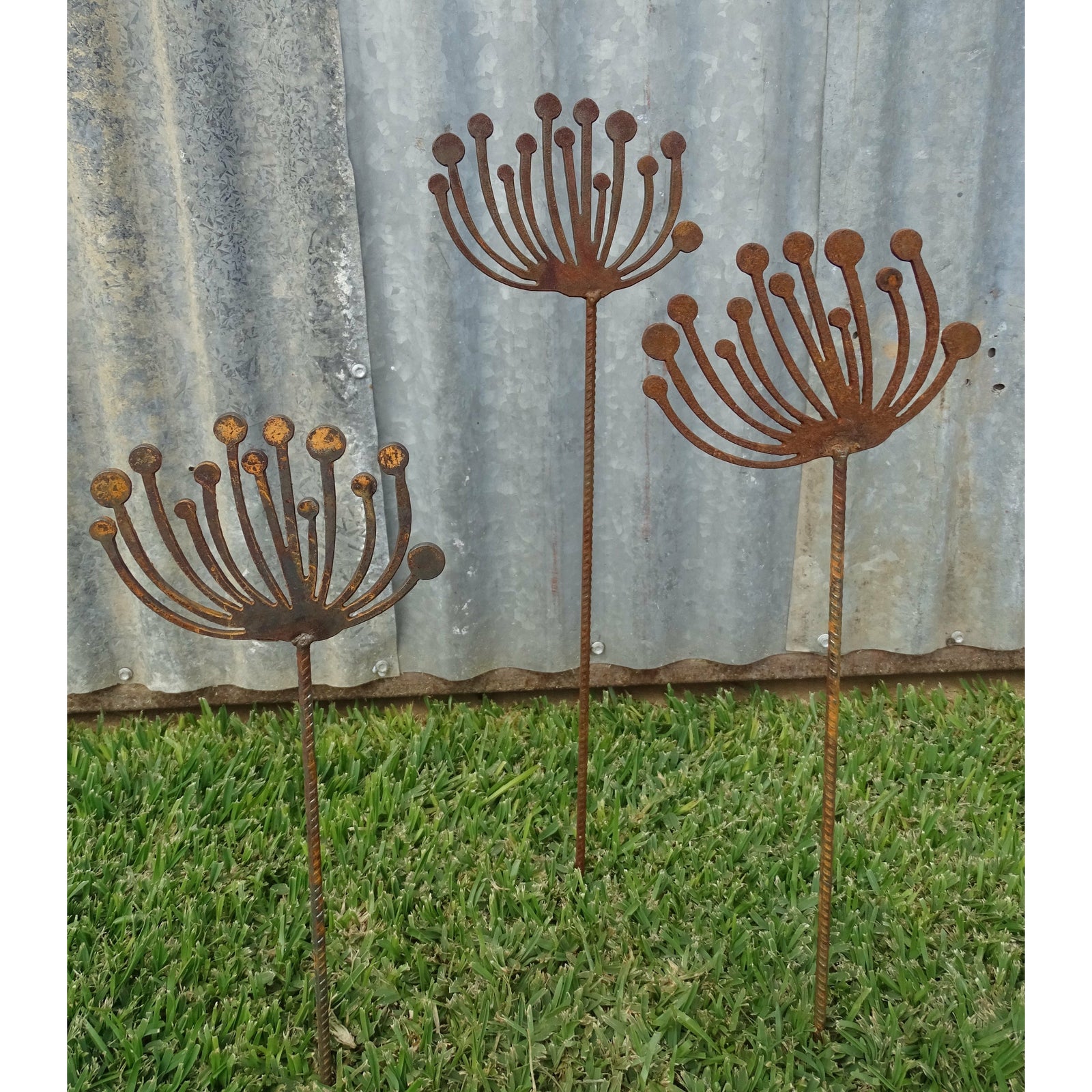 Dandelion Garden Spike Metal Garden Art-Old n Dazed