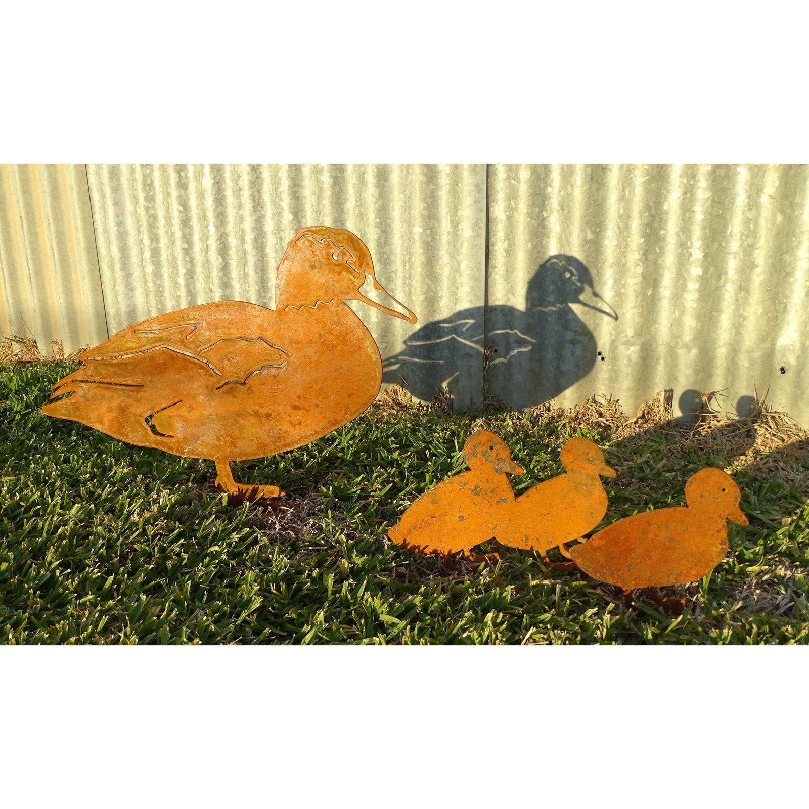 Duck and Ducklings Metal Garden Art-Old n Dazed