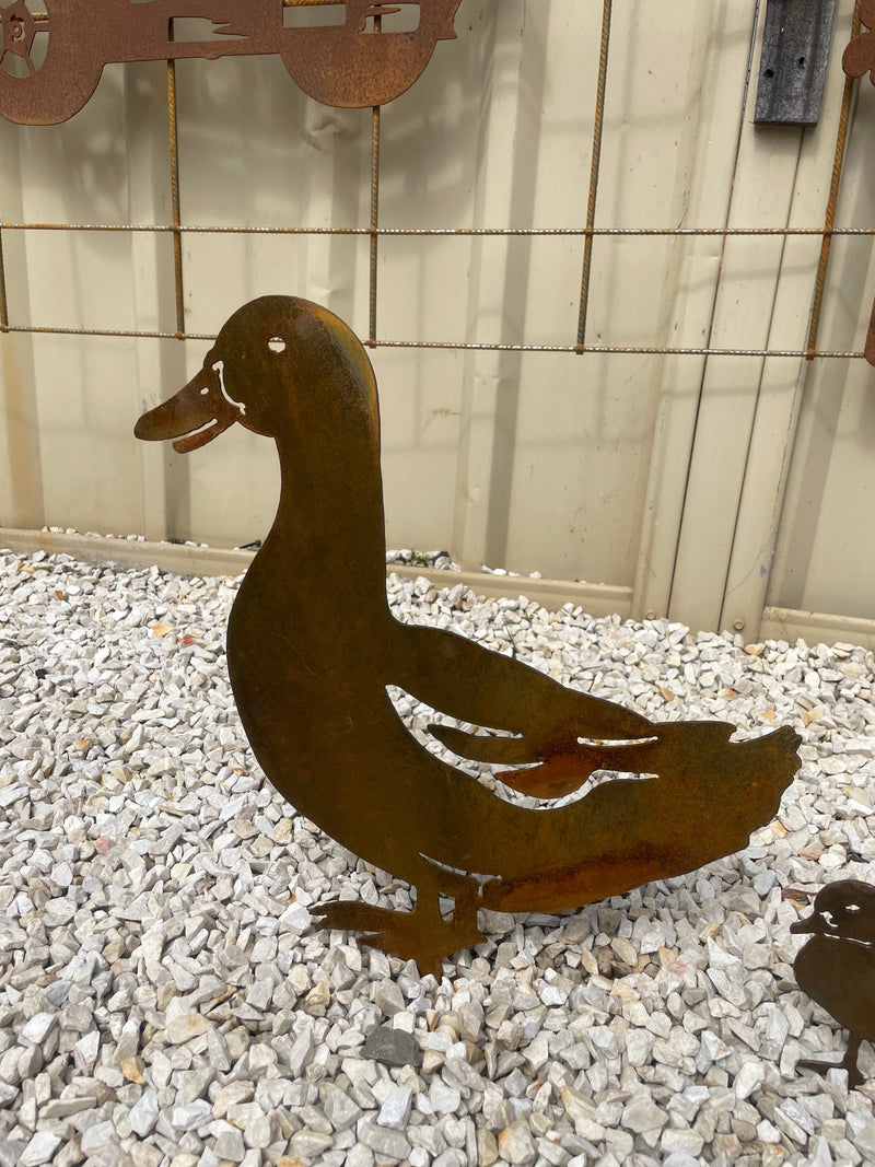 Duck and/or Ducklings - Animal Metal Garden Art-Old n Dazed