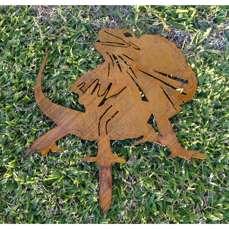 Frill-Necked Lizard Metal Garden Art-Old n Dazed