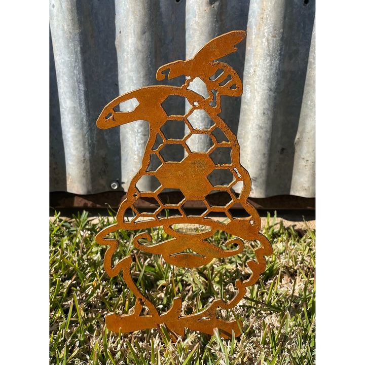 Gnome Garden Art Spikes-Old n Dazed