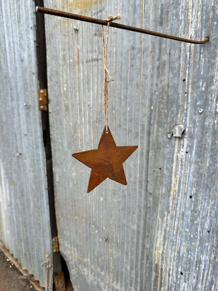 Hanging Metal Star Solid - Garden Art-Old n Dazed