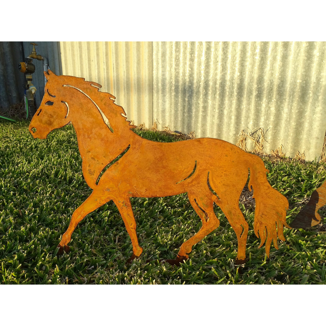 Horse Metal Garden Art-Old n Dazed