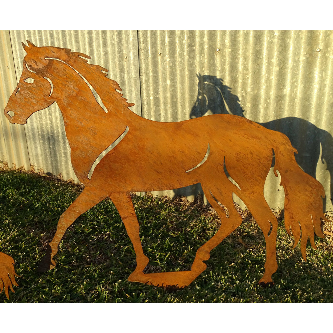 Horse Metal Garden Art-Old n Dazed