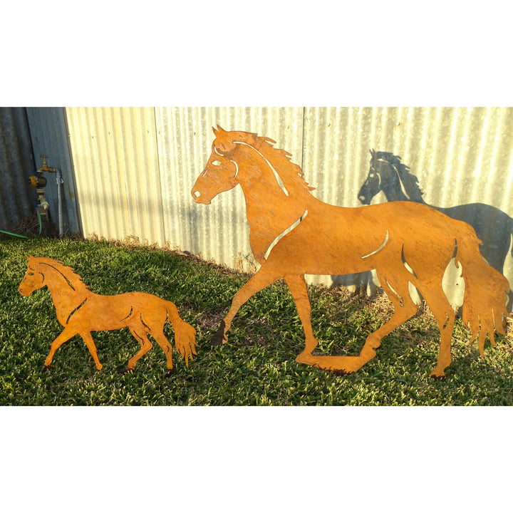 Horse Metal Garden Art-Old n Dazed