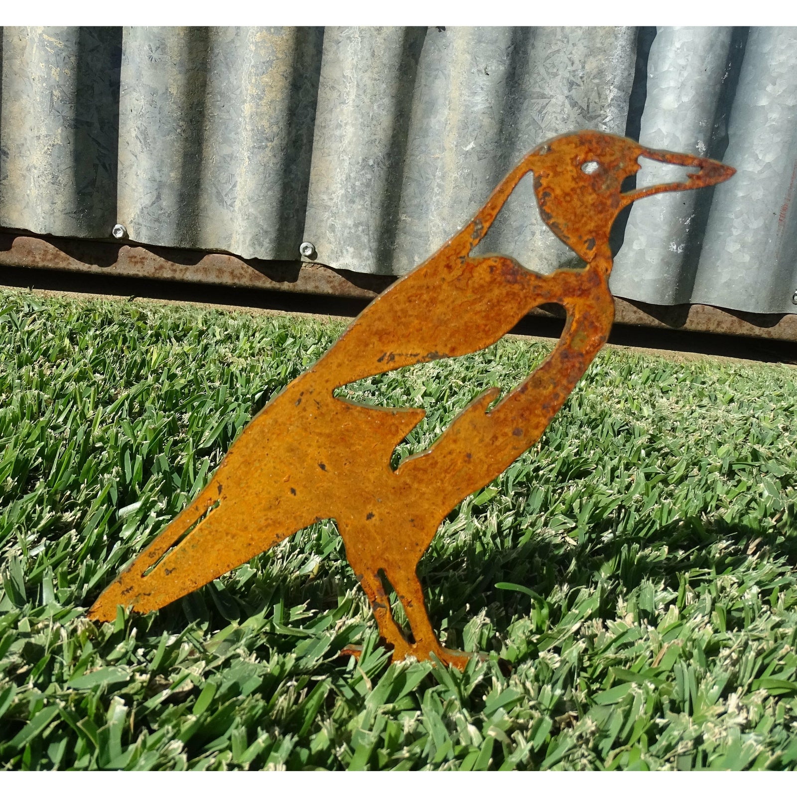Magpie Metal Garden Art-Old n Dazed