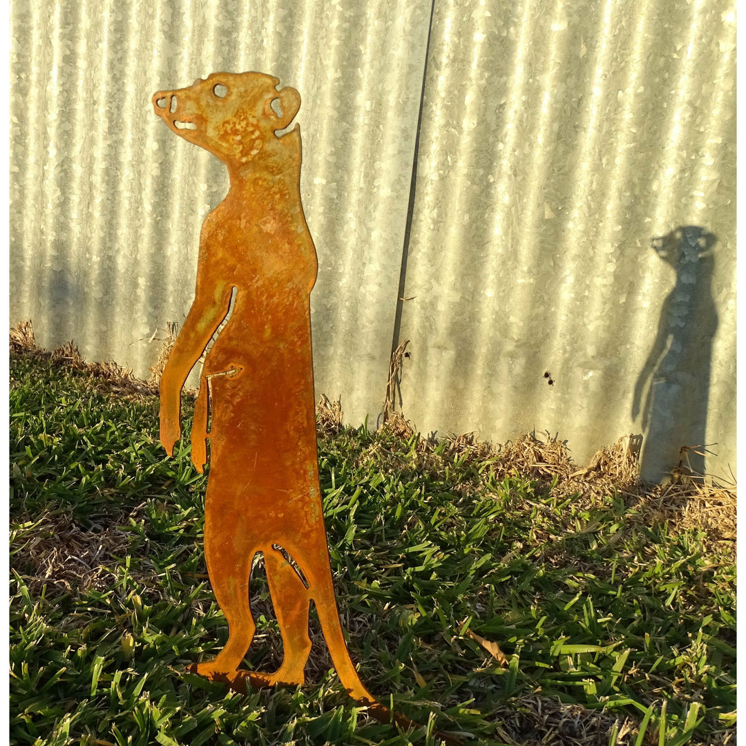 Meerkat Metal Garden Art-Old n Dazed