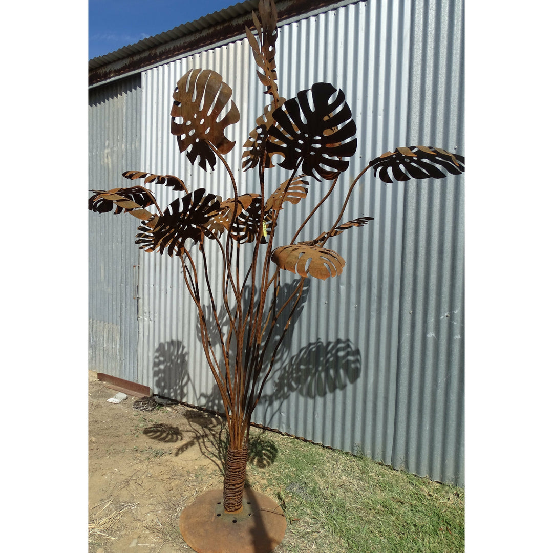 Monsteria (large) Metal Garden Art-Old n Dazed