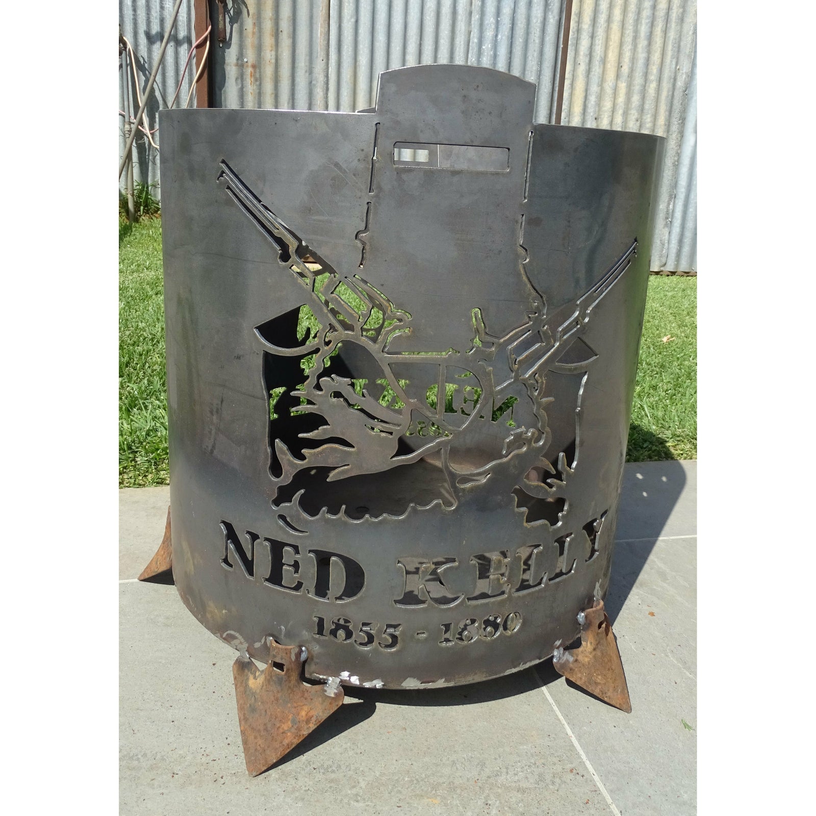 Ned Kelly Round Fire Pit-Old n Dazed