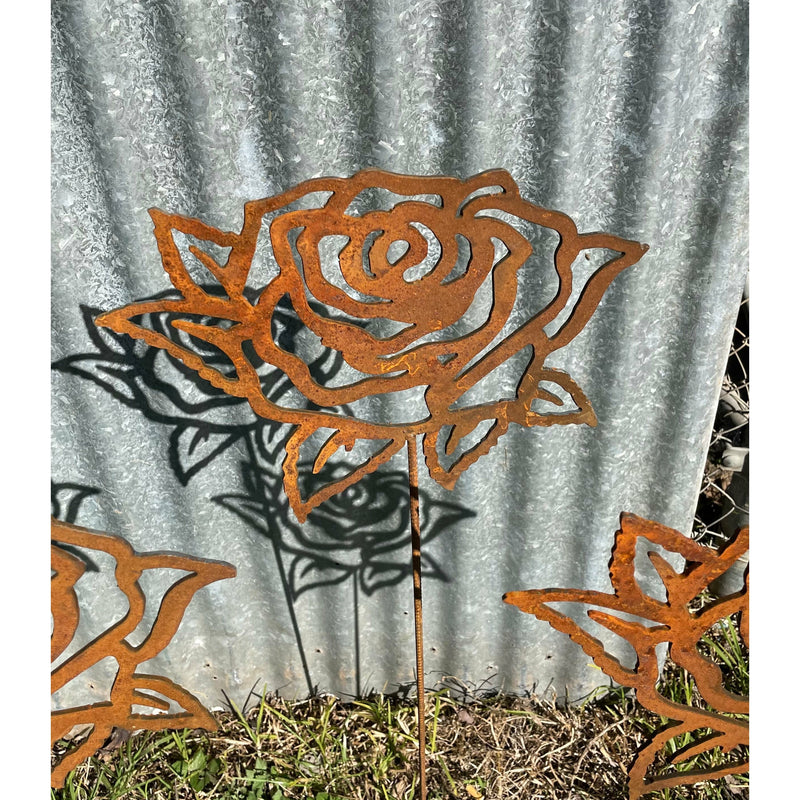 Rose flower metal garden spike large-Old n Dazed