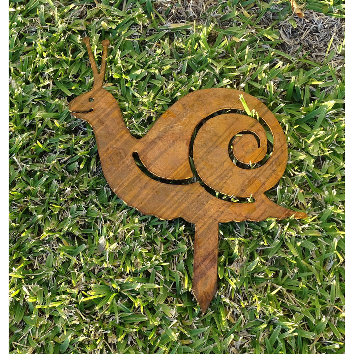 Snail Metal Garden Art-Old n Dazed
