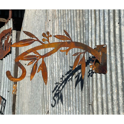 Wall Mounted Bracket Gum Leaves Metal Garden Art-Old n Dazed