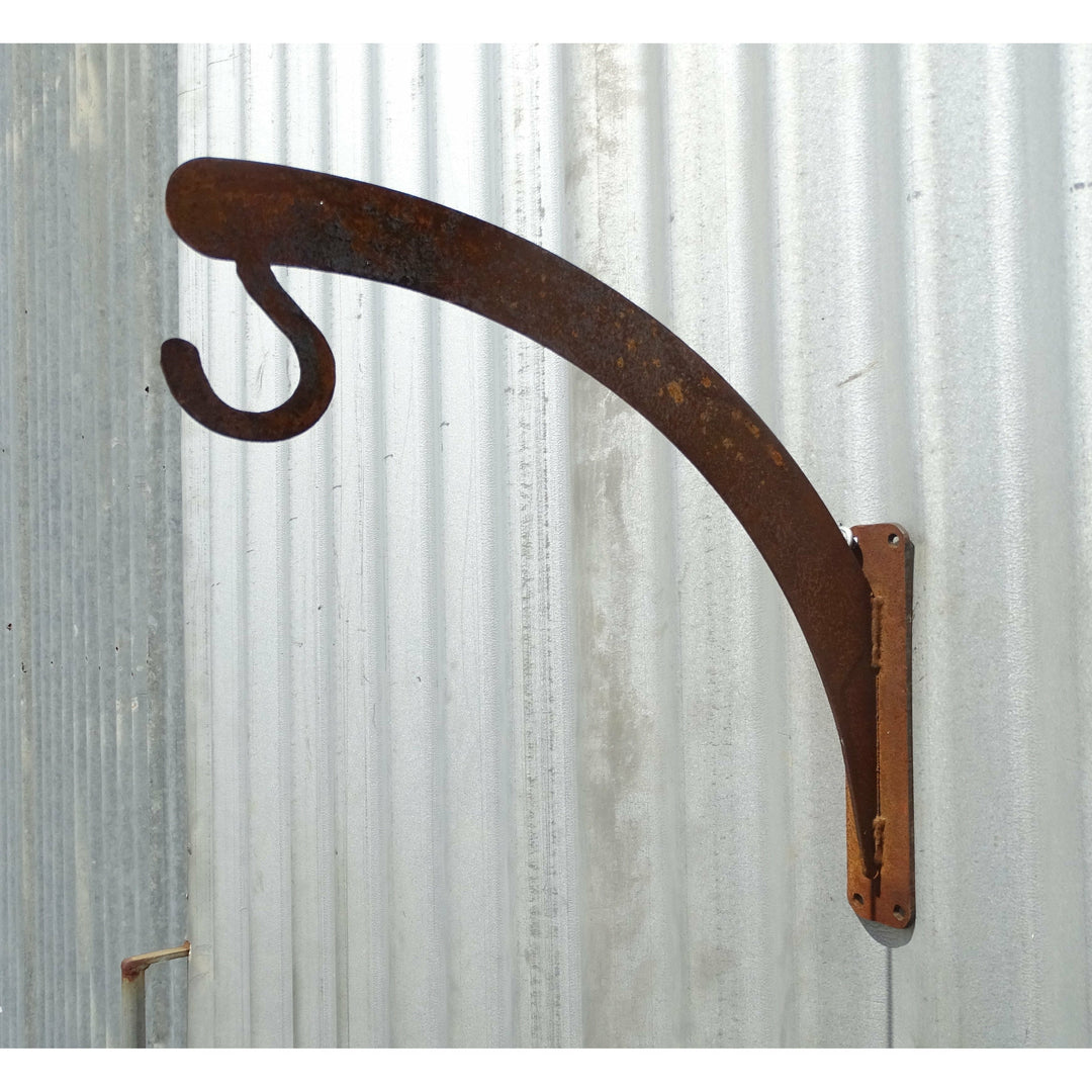 Wall Mounted Bracket Metal Garden Art-Old n Dazed