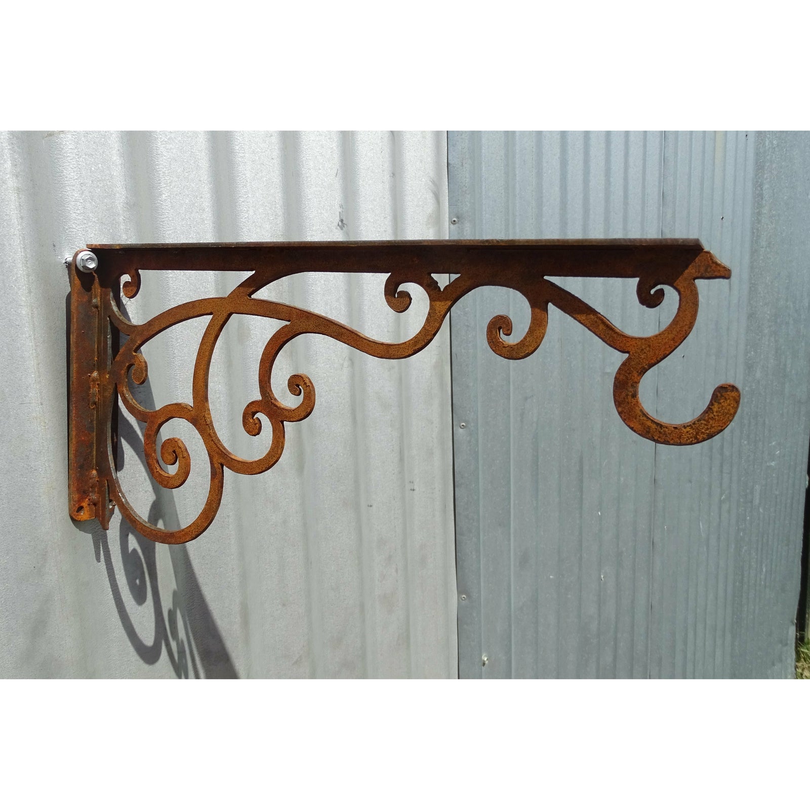 Wall Mounted Bracket (scroll) Metal Garden Art-Old n Dazed